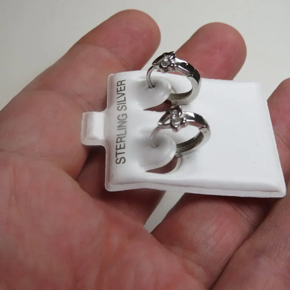 Unbranded sterling silver